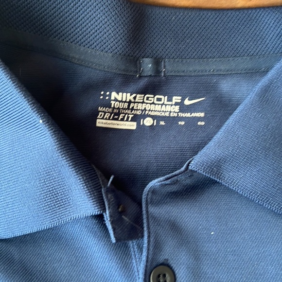 Nike Dri Fit polo shirt.  Navy Blue Excellent condition. - Picture 3 of 4